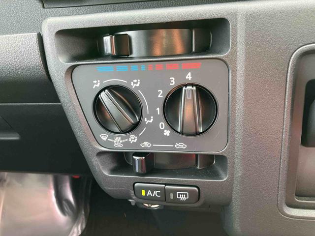 ハイゼットカーゴDX衝突被害軽減ブレーキ コーナーセンサー オートライト プライバシーガラス フロントパワーウィンドウ オーバーヘッドシェルフ スピーカー一体型AM・FMラジオ キーレスエントリー アイドリングストップ(千葉県)の中古車