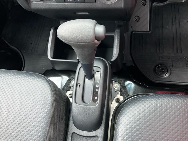 ハイゼットトラックスタンダードCVT 衝突被害軽減ブレーキ コーナーセンサー 横滑り防止装置 オートライト アイドリングストップ スピーカー一体型AM/FMラジオ エアコン パワステ(千葉県)の中古車