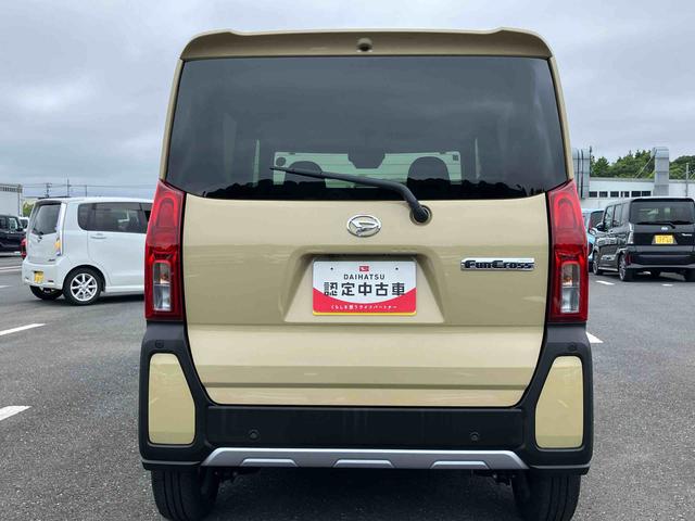 タントファンクロスターボリミテッドルーフレール 15インチアルミ バックカメラ 両側パワスラ シートヒーター 電動駐車ブレーキ LEDヘッド&フォグ 上下2段調節式デッキボード コーナーセンサー 衝突被害軽減ブレーキ ETC クルコン(千葉県)の中古車