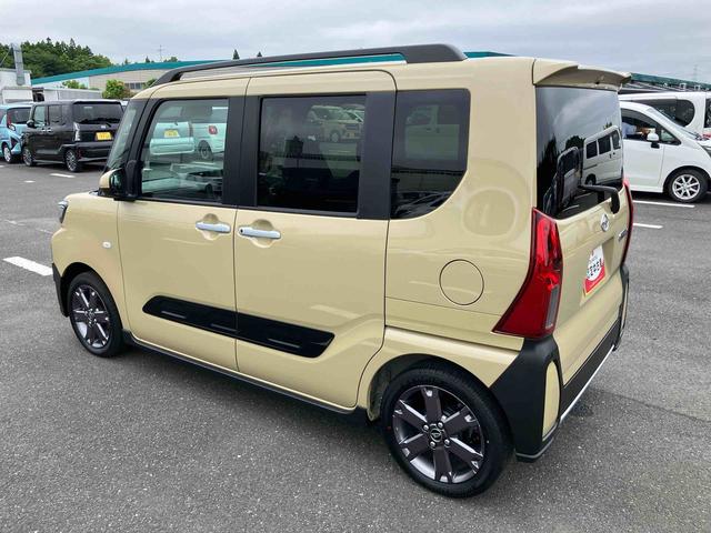 タントファンクロスターボリミテッドルーフレール 15インチアルミ バックカメラ 両側パワスラ シートヒーター 電動駐車ブレーキ LEDヘッド&フォグ 上下2段調節式デッキボード コーナーセンサー 衝突被害軽減ブレーキ ETC クルコン(千葉県)の中古車