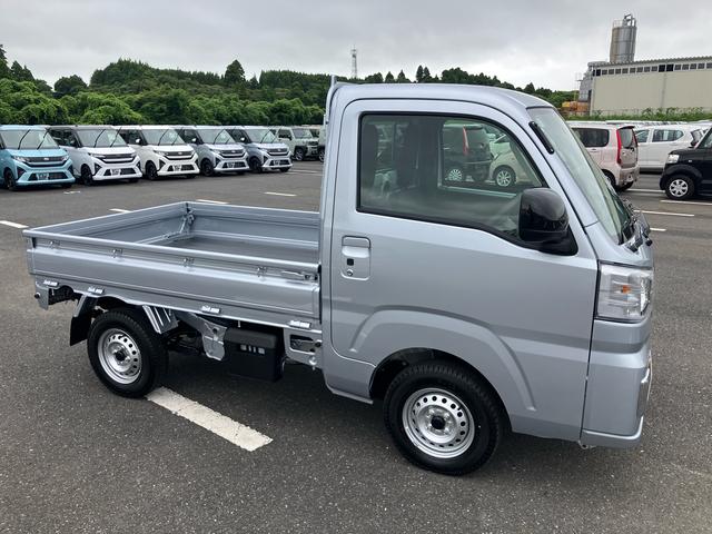 ハイゼットトラックエクストラCVT 電子制御式4WD スーパーデフロック リヤ4枚リーフスプリング LEDフォグランプ LED荷台灯 プッシュボタンスタート 電格ドアミラー コーナーセンサー 衝突被害軽減ブレーキ(千葉県)の中古車