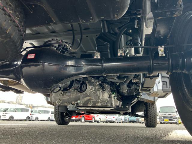 ハイゼットトラックエクストラCVT 電子制御式4WD スーパーデフロック リヤ4枚リーフスプリング LEDフォグランプ LED荷台灯 プッシュボタンスタート 電格ドアミラー コーナーセンサー 衝突被害軽減ブレーキ(千葉県)の中古車