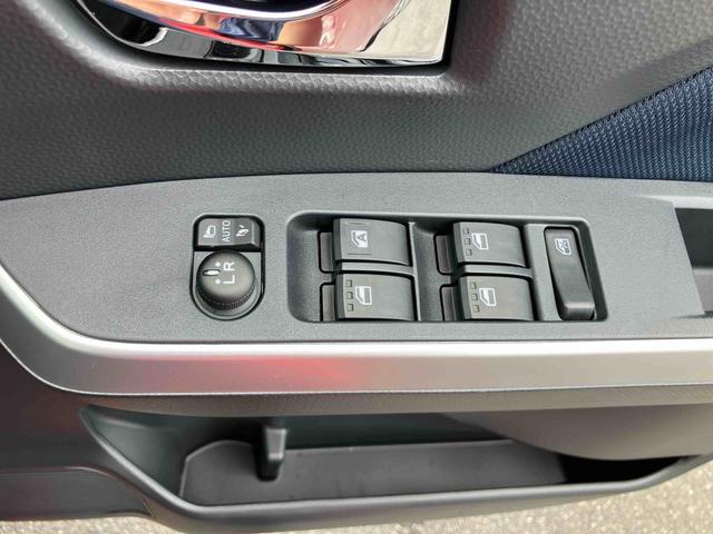 トールカスタムＧ９型ＤＰオーディオ／ＢＴ／ＴＶ／バックカメラ　ＬＥＤヘッド／フォグ　自動追従クルコン　１４インチアルミ　両側パワスラ　電動駐車ブレーキ　プッシュボタンスターター　コーナーセンサー　衝突被害軽減ブレーキ（千葉県）の中古車