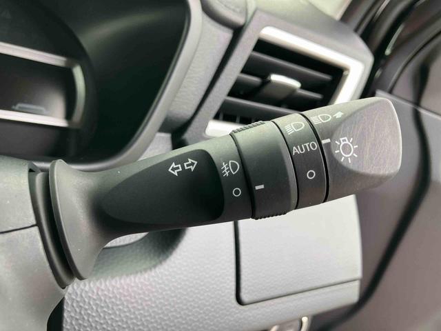 トールカスタムＧ　ターボ９型ＤＰオーディオ／ＢＴ／ＴＶ／Ｂカメラ／ステアリングスイッチ　ＬＥＤヘッド＆フォグランプ　自動追従クルコン　１５インチアルミ　両側パワスラ　電動駐車ブレーキ　コーナーセンサー　衝突被害軽減ブレーキ（千葉県）の中古車