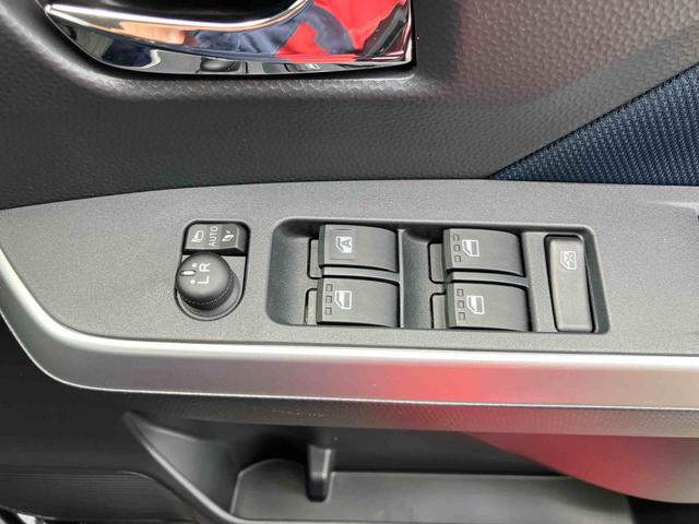 トールカスタムＧ９型ＤＰオーディオ／ＢＴ／ＴＶ／バックカメラ　ＬＥＤヘッド／フォグ　自動追従クルコン　１４インチアルミ　両側パワスラ　電動駐車ブレーキ　プッシュボタンスターター　コーナーセンサー　衝突被害軽減ブレーキ（千葉県）の中古車