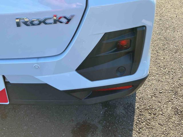 ロッキープレミアムG HEVバックカメラ アダプティブクルコン LEDヘッドライト&フォグランプ バックフォグランプ 17インチアルミホイール シートヒーター 電動駐車ブレーキ コーナーセンサー 衝突被害軽減ブレーキ(千葉県)の中古車