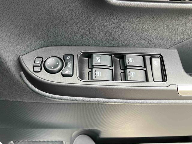 タントカスタムＸリミテッドバックカメラ　両側パワスラ　１４インチアルミ　ＬＥＤヘッド＆フォグランプ　シートヒーター　電動駐車ブレーキ　オートライト　上下２段調節式デッキボード　コーナーセンサー　衝突被害軽減ブレーキ（千葉県）の中古車