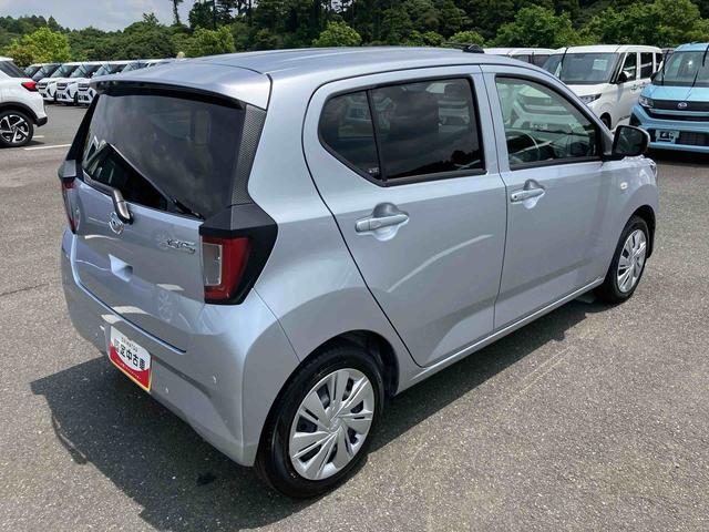 ミライースＸ　ＳＡIIIＬＥＤヘッドライト　電動格納ドアミラー　プライバシーガラス　リヤシートヘッドレスト　オートライト　キーレスエントリー　セキュリティアラーム　横滑り防止装置　コーナーセンサー　衝突被害軽減ブレーキ（千葉県）の中古車