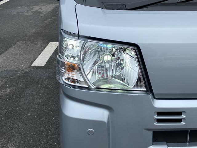 ハイゼットカーゴデラックス衝突被害軽減ブレーキ　コーナーセンサー　オートライト　プライバシーガラス　フロントパワーウィンドウ　オーバーヘッドシェルフ　スピーカー一体型ＡＭ・ＦＭラジオ　キーレスエントリー　アイドリングストップ（千葉県）の中古車