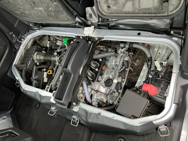 ハイゼットカーゴデラックス衝突被害軽減ブレーキ　コーナーセンサー　オートライト　プライバシーガラス　フロントパワーウィンドウ　オーバーヘッドシェルフ　スピーカー一体型ＡＭ・ＦＭラジオ　キーレスエントリー　アイドリングストップ（千葉県）の中古車