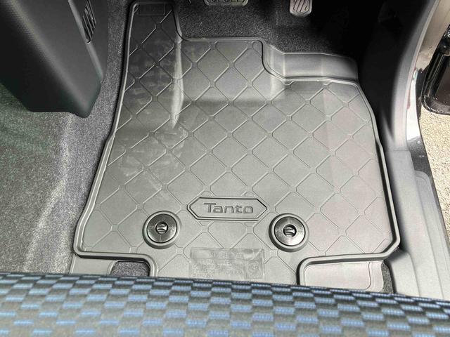タントカスタムＲＳリミテッドターボ　１５インチアルミ　バックカメラ　両側パワスラ　シートヒーター　電動駐車ブレーキ　ＬＥＤヘッド／フォグ　上下２段調節式デッキボード　コーナーセンサー　衝突被害軽減ブレーキ　ＥＴＣ　クルコン（千葉県）の中古車