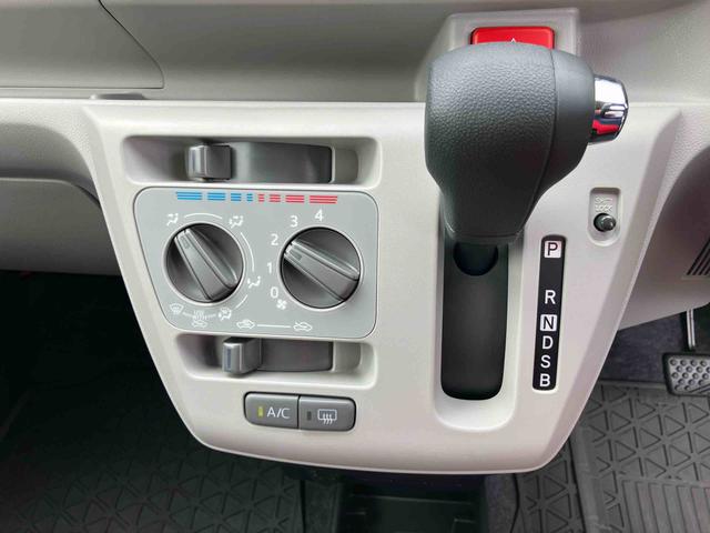 ミライースX SAIIILEDヘッドライト 電動格納ドアミラー プライバシーガラス リヤシートヘッドレスト オートライト キーレスエントリー セキュリティアラーム 横滑り防止装置 コーナーセンサー 衝突被害軽減ブレーキ(千葉県)の中古車