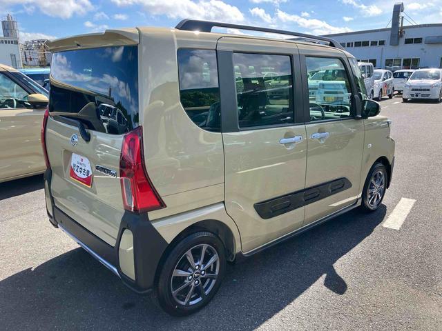 タントファンクロスリミテッドルーフレール　バックカメラ　両側パワスラ　１４インチアルミ　ＬＥＤヘッド／フォグ　シートヒーター　電動駐車ブレーキ　上下２段調節式デッキボード　コーナーセンサー　衝突被害軽減ブレーキ　ＥＴＣ　クルコン（千葉県）の中古車