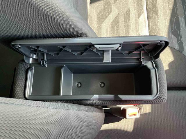 タントファンクロスリミテッドルーフレール　バックカメラ　両側パワスラ　１４インチアルミ　ＬＥＤヘッド／フォグ　シートヒーター　電動駐車ブレーキ　上下２段調節式デッキボード　コーナーセンサー　衝突被害軽減ブレーキ　ＥＴＣ　クルコン（千葉県）の中古車