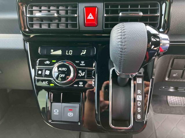 タントカスタムＲＳリミテッドターボエンジン　１５インチＡＷ　バックカメラ　両側パワスラ　シートヒーター　電動駐車ブレーキ　ＬＥＤヘッド／フォグ　上下２段調節式デッキボード　コーナーセンサー　衝突被害軽減ブレーキ　ＥＴＣ　クルコン（千葉県）の中古車