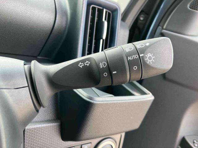 タントカスタムＲＳリミテッドターボエンジン　１５インチＡＷ　バックカメラ　両側パワスラ　シートヒーター　電動駐車ブレーキ　ＬＥＤヘッド／フォグ　上下２段調節式デッキボード　コーナーセンサー　衝突被害軽減ブレーキ　ＥＴＣ　クルコン（千葉県）の中古車