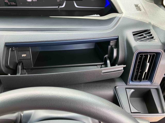 タントカスタムＲＳリミテッドターボエンジン　１５インチＡＷ　バックカメラ　両側パワスラ　シートヒーター　電動駐車ブレーキ　ＬＥＤヘッド／フォグ　上下２段調節式デッキボード　コーナーセンサー　衝突被害軽減ブレーキ　ＥＴＣ　クルコン（千葉県）の中古車