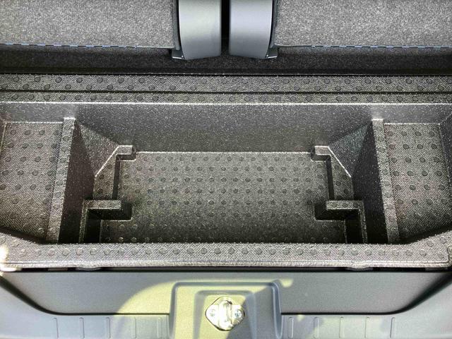 タントカスタムＲＳリミテッドターボエンジン　１５インチＡＷ　バックカメラ　両側パワスラ　シートヒーター　電動駐車ブレーキ　ＬＥＤヘッド／フォグ　上下２段調節式デッキボード　コーナーセンサー　衝突被害軽減ブレーキ　ＥＴＣ　クルコン（千葉県）の中古車