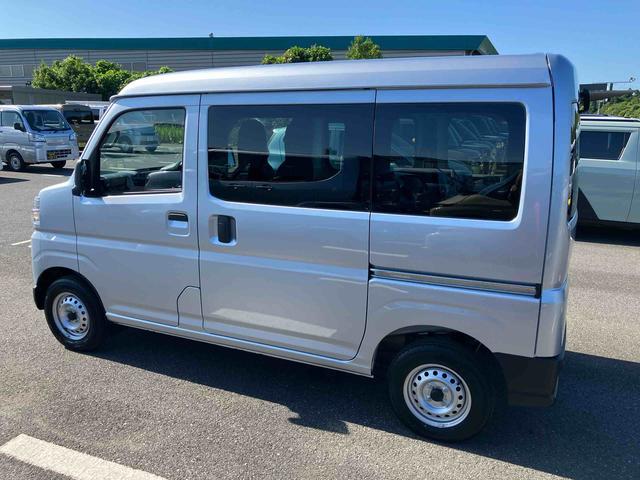 ハイゼットカーゴＤＸ衝突被害軽減ブレーキ　コーナーセンサー　オートライト　プライバシーガラス　フロントパワーウィンドウ　オーバーヘッドシェルフ　スピーカー一体型ＡＭ・ＦＭラジオ　キーレスエントリー　アイドリングストップ（千葉県）の中古車