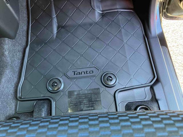 タントカスタムＲＳリミテッドターボ　１５インチアルミ　バックカメラ　両側パワスラ　シートヒーター　電動駐車ブレーキ　ＬＥＤヘッド／フォグ　上下２段調節式デッキボード　コーナーセンサー　衝突被害軽減ブレーキ　ＥＴＣ　クルコン（千葉県）の中古車