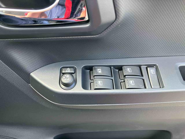 ミライースＸ　ＳＡIIIＬＥＤヘッドライト　電動格納ドアミラー　プライバシーガラス　リヤシートヘッドレスト　オートライト　キーレスエントリー　セキュリティアラーム　横滑り防止装置　コーナーセンサー　衝突被害軽減ブレーキ（千葉県）の中古車