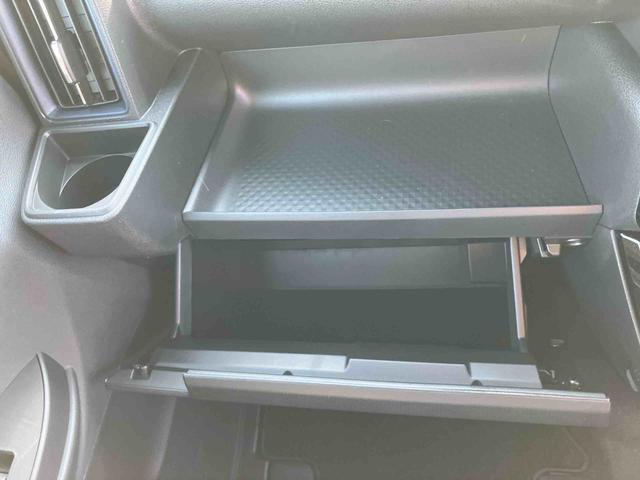 タントカスタムＲＳ９インチディスプレイ　ターボ　１５インチアルミ　バックカメラ　両側パワスラ　シートヒーター　電動駐車ブレーキ　ＬＥＤライト＆フォグ　上下２段調節式デッキボード　コーナーセンサー　衝突被害軽減ブレーキ（千葉県）の中古車