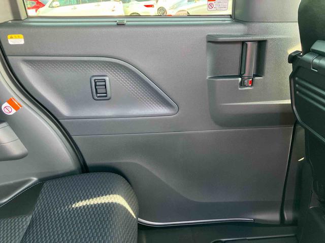 タントカスタムＲＳ９インチディスプレイ　ターボ　１５インチアルミ　バックカメラ　両側パワスラ　シートヒーター　電動駐車ブレーキ　ＬＥＤライト＆フォグ　上下２段調節式デッキボード　コーナーセンサー　衝突被害軽減ブレーキ（千葉県）の中古車