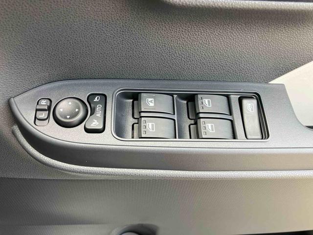 タントＬバックカメラ　電動駐車ブレーキ　ＬＥＤヘッドライト　オートライト　オートエアコン　上下２段調節式デッキボード　コーナーセンサー　衝突被害軽減ブレーキ（千葉県）の中古車
