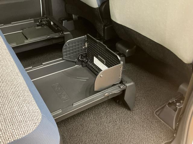 ムーヴキャンバスストライプスGスマアシ ダイハツ予防安全機能 前後コーナーセンサー 置きラクボックス ホットカップホルダー オートブレーキホールド付き電動パーキング 前席シートヒーター オートライト オートハイビーム(千葉県)の中古車
