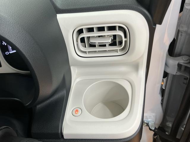 ムーヴキャンバスストライプスGスマアシ ダイハツ予防安全機能 前後コーナーセンサー 置きラクボックス ホットカップホルダー オートブレーキホールド付き電動パーキング 前席シートヒーター オートライト オートハイビーム(千葉県)の中古車