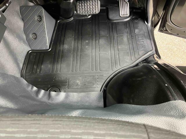 ハイゼットトラックジャンボエクストラＣＶＴ　電子制御式４ＷＤ　スーパーデフロック　ＬＥＤヘッド＆フォグランプ　ＬＥＤ荷台灯　プッシュボタンスタート　電格ドアミラー　オーバーヘッドシェルフ　コーナーセンサー　衝突被害軽減ブレーキ（千葉県）の中古車