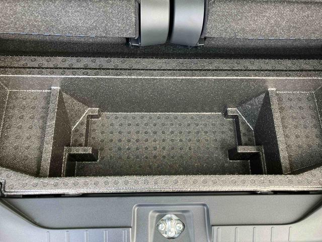 タントカスタムＲＳリミテッドターボ　１５インチアルミ　バックカメラ　両側パワスラ　シートヒーター　電動駐車ブレーキ　ＬＥＤライト＆フォグ　上下２段調節式デッキボード　コーナーセンサー　衝突被害軽減ブレーキ　ＥＴＣ　クルコン（千葉県）の中古車