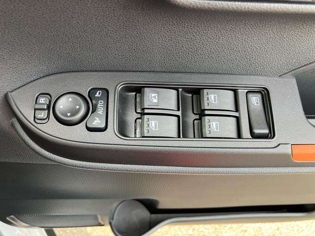 タントファンクロスターボリミテッドルーフレール 15インチアルミ バックカメラ 両側パワスラ シートヒーター 電動駐車ブレーキ LEDライト&フォグ 上下調節式デッキボード コーナーセンサー 衝突被害軽減ブレーキ ETC クルコン(千葉県)の中古車