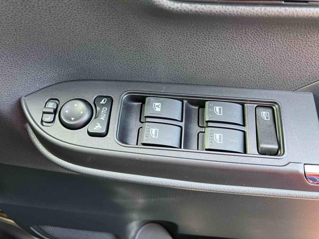 タントカスタムＸリミテッドバックカメラ　両側パワスラ　シートヒーター　電動駐車ブレーキ　ＬＥＤヘッドライト　オートライト　オートエアコン　上下２段調節式デッキボード　コーナーセンサー　衝突被害軽減ブレーキ　ＥＴＣ　クルコン（千葉県）の中古車