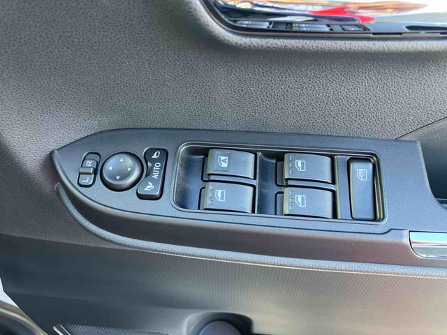 タントカスタムＲＳリミテッドターボ　１５インチアルミ　バックカメラ　両側パワスラ　シートヒーター　電動駐車ブレーキ　ＬＥＤライト＆フォグ　上下２段調節式デッキボード　コーナーセンサー　衝突被害軽減ブレーキ　ＥＴＣ　クルコン（千葉県）の中古車