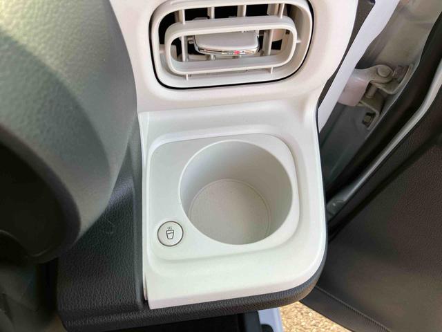 ムーヴキャンバスストライプスＧ両側電動スライドドア　ＬＥＤヘッドライト＆フォグランプ　シートヒーター　保温カップホルダー　電動駐車ブレーキ　バックカメラ　ステアリングスイッチ　コーナーセンサー　衝突被害軽減ブレーキ　ナビ（千葉県）の中古車