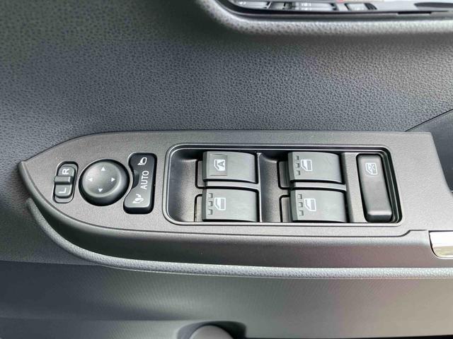 タントカスタムＲＳリミテッドターボ　１５インチアルミ　バックカメラ　両側パワスラ　シートヒーター　電動駐車ブレーキ　ＬＥＤライト＆フォグ　上下２段調節式デッキボード　コーナーセンサー　衝突被害軽減ブレーキ　ＥＴＣ　クルコン（千葉県）の中古車