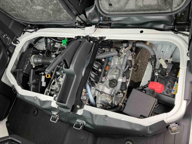 ハイゼットカーゴデラックス衝突被害軽減ブレーキ コーナーセンサー オートライト プライバシーガラス フロントパワーウィンドウ オーバーヘッドシェルフ スピーカー一体型AM・FMラジオ キーレスエントリー アイドリングストップ(千葉県)の中古車