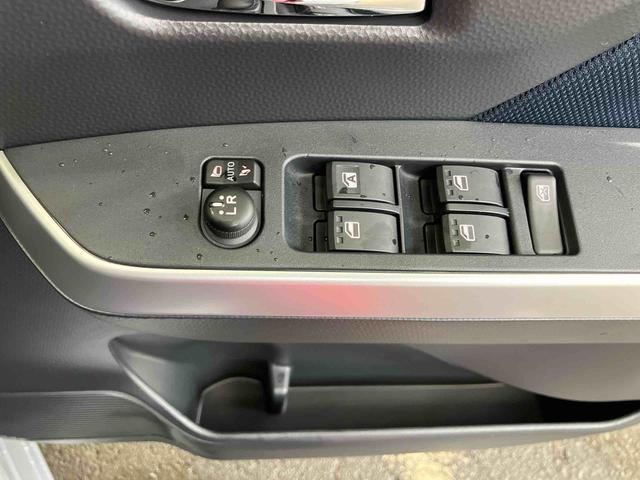 トールカスタムＧ　ターボ９型ＤＰオーディオ／ＢＴ／ＴＶ／Ｂカメラ／ステアリングスイッチ　ＬＥＤヘッド＆フォグランプ　自動追従クルコン　１５インチアルミ　両側パワスラ　電動駐車ブレーキ　コーナーセンサー　衝突被害軽減ブレーキ（千葉県）の中古車