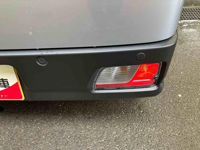 ハイゼットカーゴデラックス衝突被害軽減ブレーキ　コーナーセンサー　オートライト　プライバシーガラス　フロントパワーウィンドウ　オーバーヘッドシェルフ　スピーカー一体型ＡＭ・ＦＭラジオ　キーレスエントリー　アイドリングストップ（千葉県）の中古車