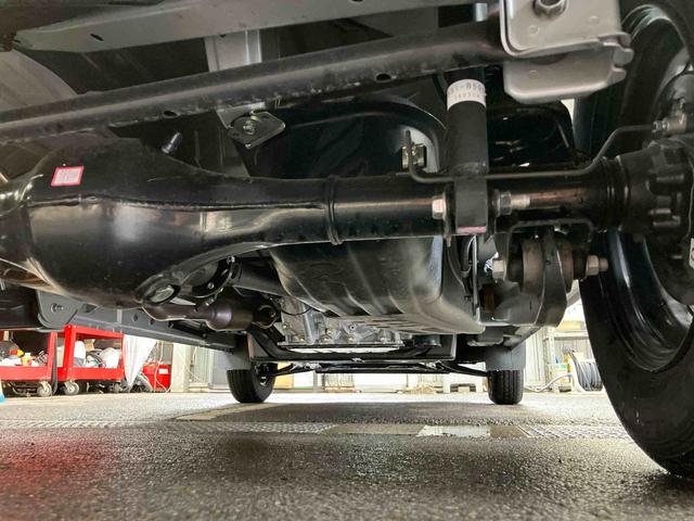 ハイゼットカーゴデラックス衝突被害軽減ブレーキ　コーナーセンサー　オートライト　プライバシーガラス　フロントパワーウィンドウ　オーバーヘッドシェルフ　スピーカー一体型ＡＭ・ＦＭラジオ　キーレスエントリー　アイドリングストップ（千葉県）の中古車