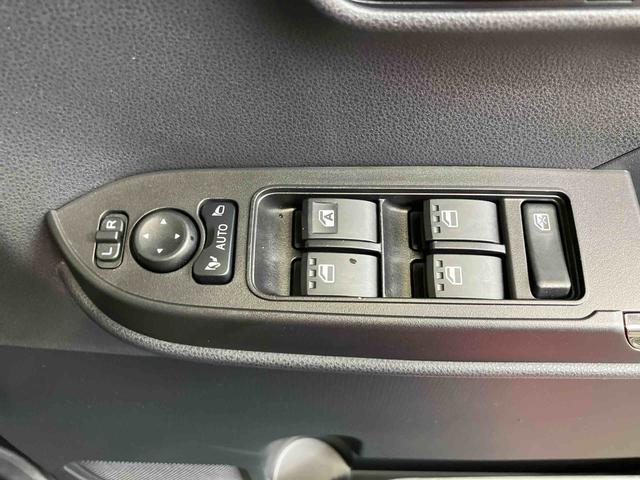 タントカスタムＸリミテッドバックカメラ　両側パワスラ　シートヒーター　電動駐車ブレーキ　ＬＥＤヘッドライト　オートライト　オートエアコン　上下２段調節式デッキボード　コーナーセンサー　衝突被害軽減ブレーキ　ＥＴＣ　クルコン（千葉県）の中古車