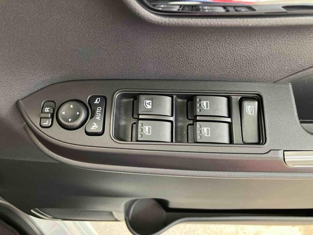 タントカスタムＲＳリミテッドターボ　１５インチアルミ　バックカメラ　両側パワスラ　シートヒーター　電動駐車ブレーキ　ＬＥＤライト＆フォグ　上下２段調節式デッキボード　コーナーセンサー　衝突被害軽減ブレーキ　ＥＴＣ　クルコン（千葉県）の中古車