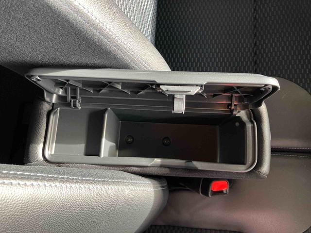 タントカスタムＲＳリミテッドターボ　１５インチアルミ　バックカメラ　両側パワスラ　シートヒーター　電動駐車ブレーキ　ＬＥＤライト＆フォグ　上下２段調節式デッキボード　コーナーセンサー　衝突被害軽減ブレーキ　ＥＴＣ　クルコン（千葉県）の中古車