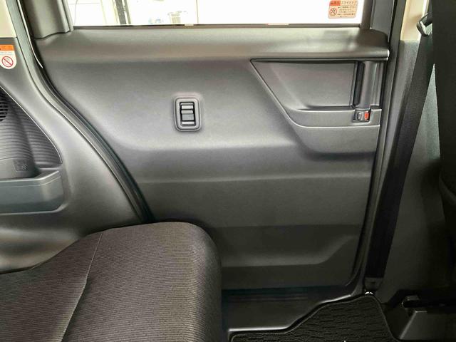 ムーヴＲＳターボエンジン　１５インチアルミ　バックカメラ　両側電動スライドドア　　電動駐車ブレーキ　ＬＥＤライト＆フォグ　コーナーセンサー　衝突被害軽減ブレーキ　ステアリングスイッチ　自動追従クルコン（千葉県）の中古車