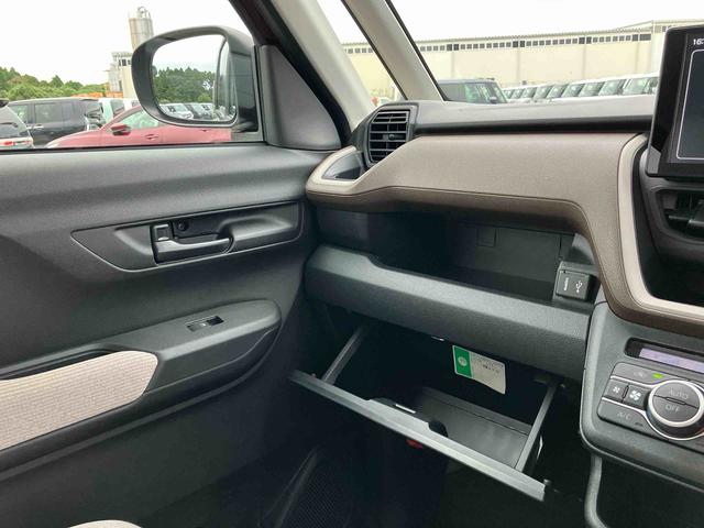 ムーヴＸ９型スマホ連携ディスプレイオーディオ／駐車支援システム／ワイヤレス充電／ＬＥＤヘッドライト／片側電動スライドドア／コーナーセンサー／衝突回避支援システム／横滑り防止装置／オートライト／電動格納ミラー（千葉県）の中古車