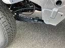 電子制御式４ＷＤ　荷台ＬＥＤライト　リヤ４枚リーフスプリング　スーパーデフロック　副変速機　衝突被害軽減ブレーキ　コーナーセンサー　スピーカー一体型ＡＭ／ＦＭラジオ　エアコン　パワステ（千葉県）の中古車