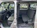衝突被害軽減ブレーキ　コーナーセンサー　オートライト　プライバシーガラス　フロントパワーウィンドウ　オーバーヘッドシェルフ　スピーカー一体型ＡＭ・ＦＭラジオ　キーレスエントリー　アイドリングストップ（千葉県）の中古車