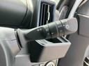 ターボエンジン　１５インチアルミ　Ｂカメラ　両側パワスラ　シートヒーター　電動駐車ブレーキ　ＬＥＤヘッド／フォグ　上下２段調節式デッキボード　コーナーセンサー　衝突被害軽減ブレーキ　ＥＴＣ　クルコン（千葉県）の中古車