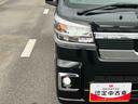 ＣＶＴ　電子制御式４ＷＤ　スーパーデフロック　ＬＥＤヘッド＆フォグランプ　ＬＥＤ荷台灯　プッシュボタンスタート　電格ドアミラー　オーバーヘッドシェルフ　コーナーセンサー　衝突被害軽減ブレーキ（千葉県）の中古車